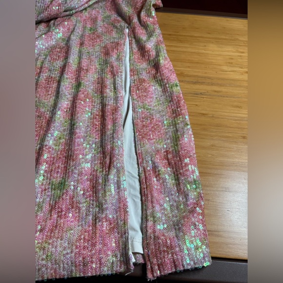 GUC Saylor- Faena Sequin Halter Dress. Size L - Picture 8 of 10